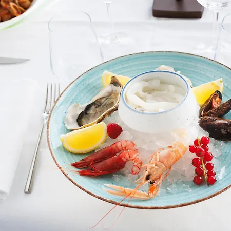 Jr Grande Delle Nazioni 5* Bari