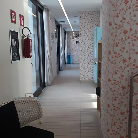 Jr Grande Delle Nazioni Отель Бари