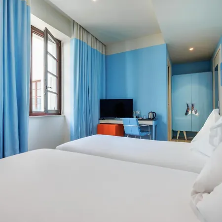 Jr Grande Delle Nazioni فندق