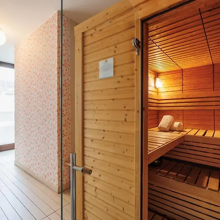 Jr Grande Delle Nazioni Otel Bari