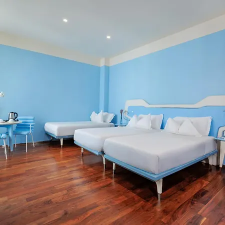 Jr Grande Delle Nazioni باري