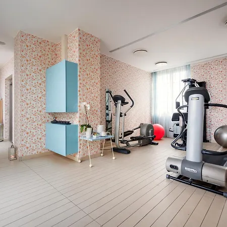 Jr Grande Delle Nazioni 5* باري