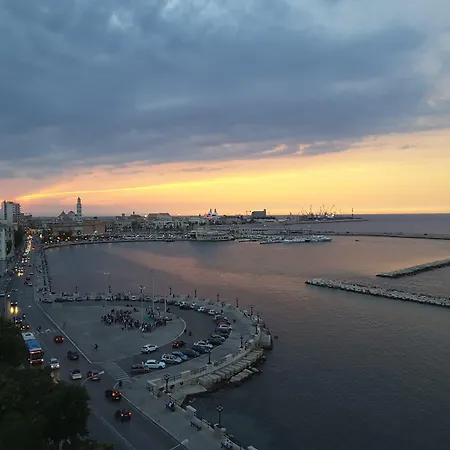 Jr Grande Delle Nazioni فندق