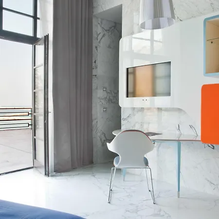 Jr Grande Delle Nazioni Otel Bari