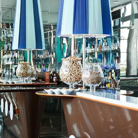 Jr Grande Delle Nazioni باري