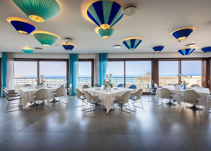 Jr Grande Delle Nazioni Hotel